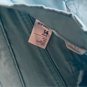 Old Navy women’s pants.